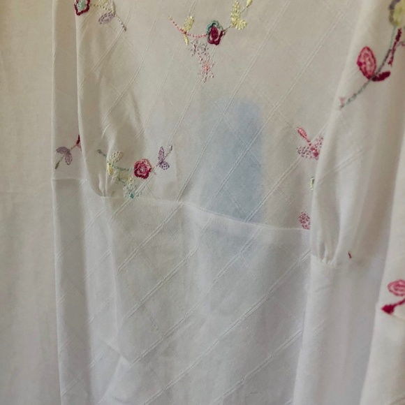 Mark & Spencer White Embroidered Chemise - Picture 8 of 8